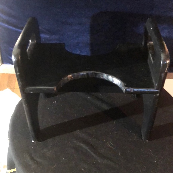 Utility stand all black wood or piano seat